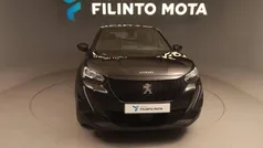 Preto Usado 2023 Peugeot 2008 Active SUV | € 17.930 (Bom preço)