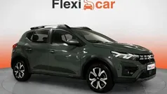 Verde Usado 2023 Dacia Sandero Expression Citadino | € 16.490 (Preço justo)