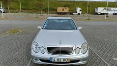 Cinzento Usado 2002 Mercedes E270 Sedan | € 7.100 (Preço justo)