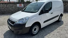Branco Usado 2017 Peugeot Partner Premium Monovolume | € 12.350 (Bom preço)