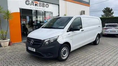 Branco Usado 2021 Mercedes e-Vito Monovolume | € 22.500 (Preço justo)