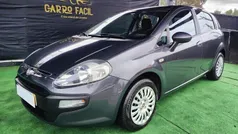 Cinza Usado 2010 Fiat Punto Dynamic Citadino | € 6.490 (Preço justo)