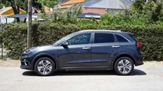 Cinza Usado 2022 Kia e-Niro Spirit SUV | € 26.000 (Bom preço)