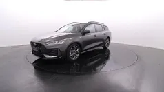 Cinzento Usado 2023 Ford Focus Carrinha | € 27.900 (Preço justo)