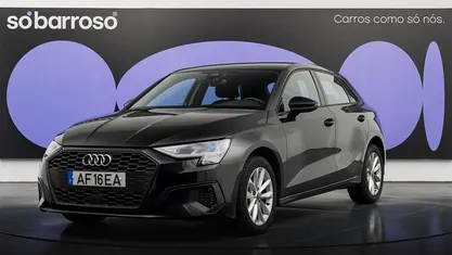 Usado Audi A3 116 HP (85 kW) 2021 Preto Sedan