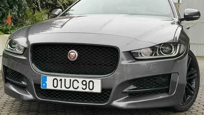 Cinza Usado 2018 Jaguar XE R-Sport Sedan | € 19.900 (Super Preço)