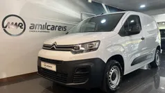 Branco Usado 2023 Citroën Berlingo Sedan | € 16.999 (Preço justo)