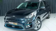 Azul Usado 2021 Kia e-Niro SUV | € 24.800 (Preço justo)