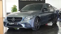 Cinza Usado 2020 Mercedes C300 AMG line Sedan | € 35.990 (Preço justo)