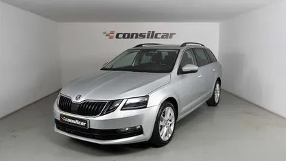 Usado Skoda Octavia Style 115 HP (84 kW) 2020 Cinza Carrinha