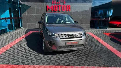 Usado Land Rover Discovery Sport 150 HP (110 kW) 2018 Cinzento SUV