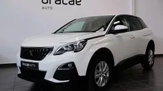 Branco Usado 2017 Peugeot 3008 Active SUV | € 14.750 (Preço justo)