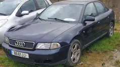 Azul Usado 1998 Audi A4 Sport Sedan | € 999 (Preço justo)