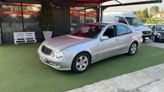 Cinza Usado 2002 Mercedes E270 | € 9.950 (Preço justo)