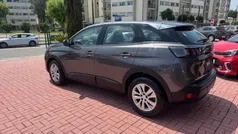 Cinza Usado 2022 Peugeot 3008 Active | € 22.750 (Preço justo)