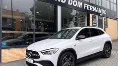 Branco Usado 2021 Mercedes GLA250 AMG line SUV | € 35.750