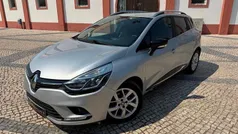 Cinza Usado 2021 Renault Clio V LIMITED Sedan | € 15.500 (Preço justo)
