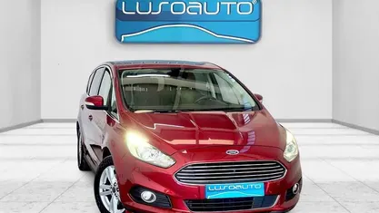 Vermelho Usado 2017 Ford S-MAX Titanium Monovolume | € 19.900 (Preço justo)