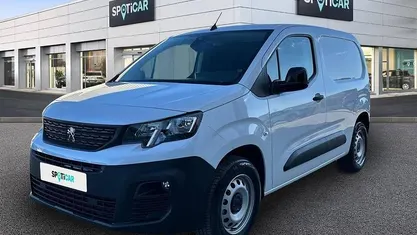 Usado Peugeot E-Partner 100 kW (136 HP) 2024 Branco Monovolume