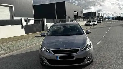 Cinzento Usado 2014 Peugeot 308 | € 8.650 (Bom preço)
