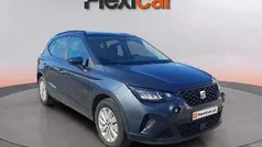 Cinza Usado 2022 Seat Arona Style SUV | € 15.490 (Preço justo)
