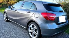 Cinzento Usado 2015 Mercedes A180 Citadino | € 14.800 (Preço justo)