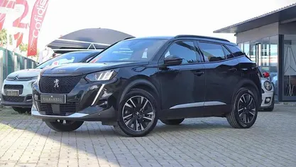 Preto Usado 2022 Peugeot e-2008 SUV | € 18.990 (Preço justo)