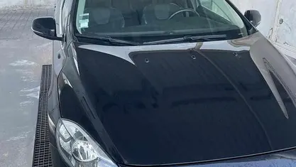 Preto Usado 2014 Volvo V40 Momentum Citadino | € 11.300 (Preço justo)