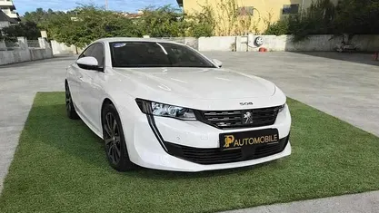 Usado Peugeot 508 131 HP (96 kW) 2020 Branco Sedan