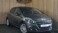 Usado 2018 Peugeot 208 Signature Sky Citadino | € 11.250 (Preço justo)