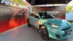 Azul Usado 2025 Fiat 600 La Prima SUV | € 25.900 (Preço justo)