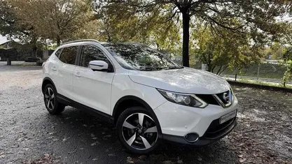 Usado 2016 Nissan Qashqai N-Connecta SUV | € 15.990 (Preço justo)