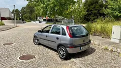 Usado 2002 Opel Corsa Sedan | € 1.700 (Super Preço)