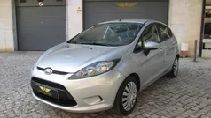 Cinzento Usado 2010 Ford Fiesta Citadino | € 5.000 (Preço justo)