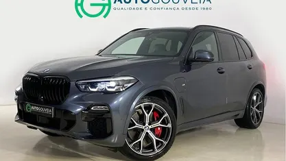 Cinzento Usado 2022 BMW X5 SUV | € 64.500 (Preço justo)