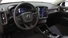 Preto Usado 2023 Volvo XC40 SUV | € 35.900 (Preço justo)