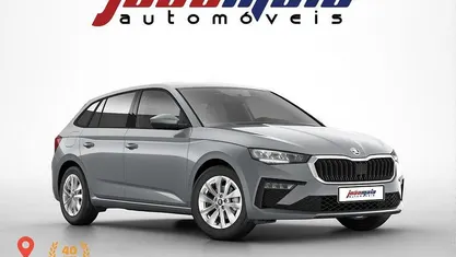 Cinzento Usado 2024 Skoda Scala Citadino | € 21.400 (Preço justo)