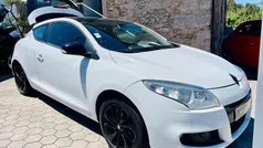 Branco Usado 2009 Renault Mégane III GT-Line Coupé | € 6.990 (Preço justo)