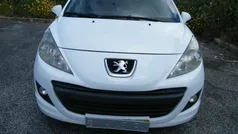 Branco Usado 2009 Peugeot 207 | € 3.000 (Super Preço)