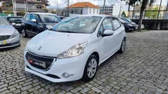 Branco Usado 2015 Peugeot 208 Active Citadino | € 7.499 (Bom preço)