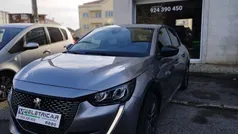 Usado 2022 Peugeot e-208 Allure Citadino | € 19.500 (Preço justo)