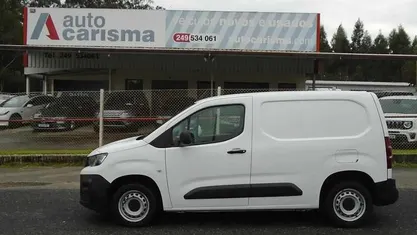 Branco Usado 2019 Peugeot Partner Monovolume | € 11.900 (Bom preço)
