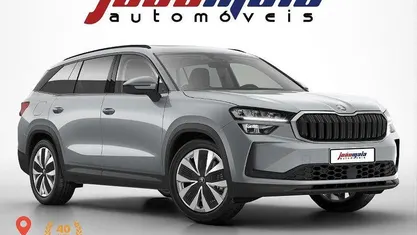 Usado Skoda Kodiaq 150 HP (110 kW) 2025 Cinzento SUV