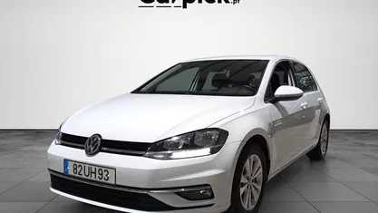 Usado VW Golf VII 110 HP (80 kW) 2018 Branco