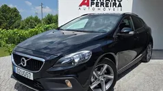 Preto Usado 2018 Volvo V40 CC Carrinha | € 16.900 (Preço justo)