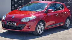 Vermelho Usado 2010 Renault Mégane III | € 8.200 (Preço justo)