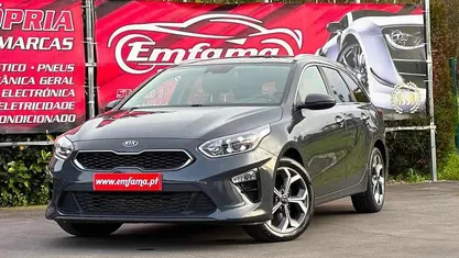 Cinzento Usado 2021 Kia Ceed Sportswagon Carrinha | € 16.950 (Preço justo)