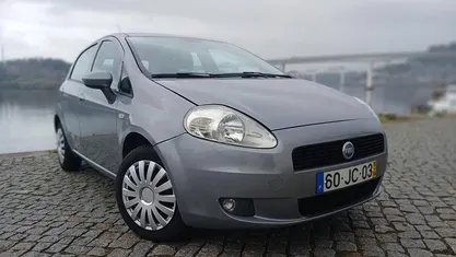Cinzento Usado 2010 Fiat Punto | € 4.900 (Bom preço)