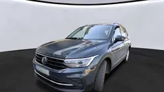 Cinzento Usado 2022 VW Tiguan SUV | € 23.990 (Preço justo)