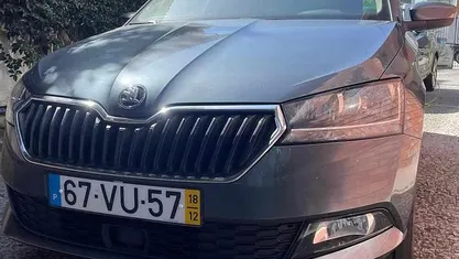 Cinzento Usado 2018 Skoda Fabia Citadino | € 9.400 (Preço justo)